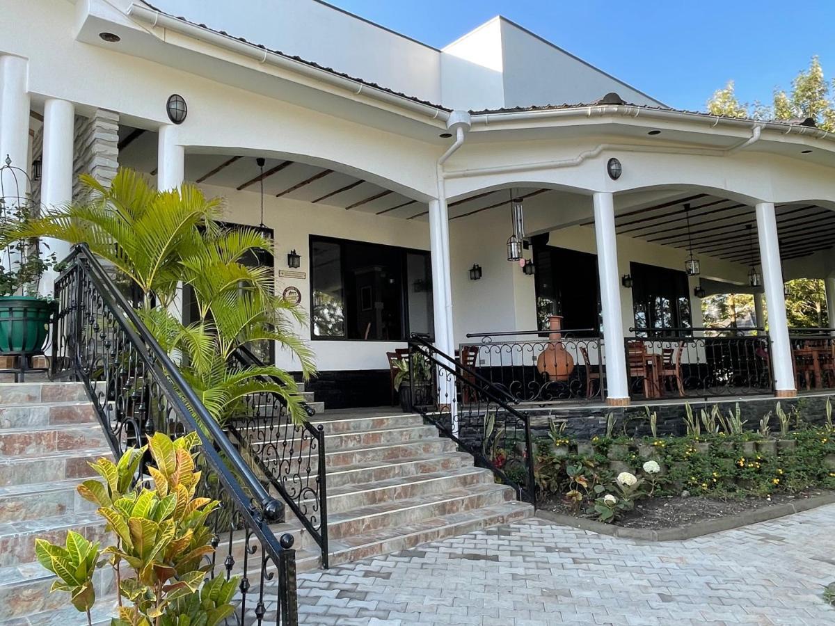 Home Bliss Hotel- Fort Portal Uganda Exteriör bild