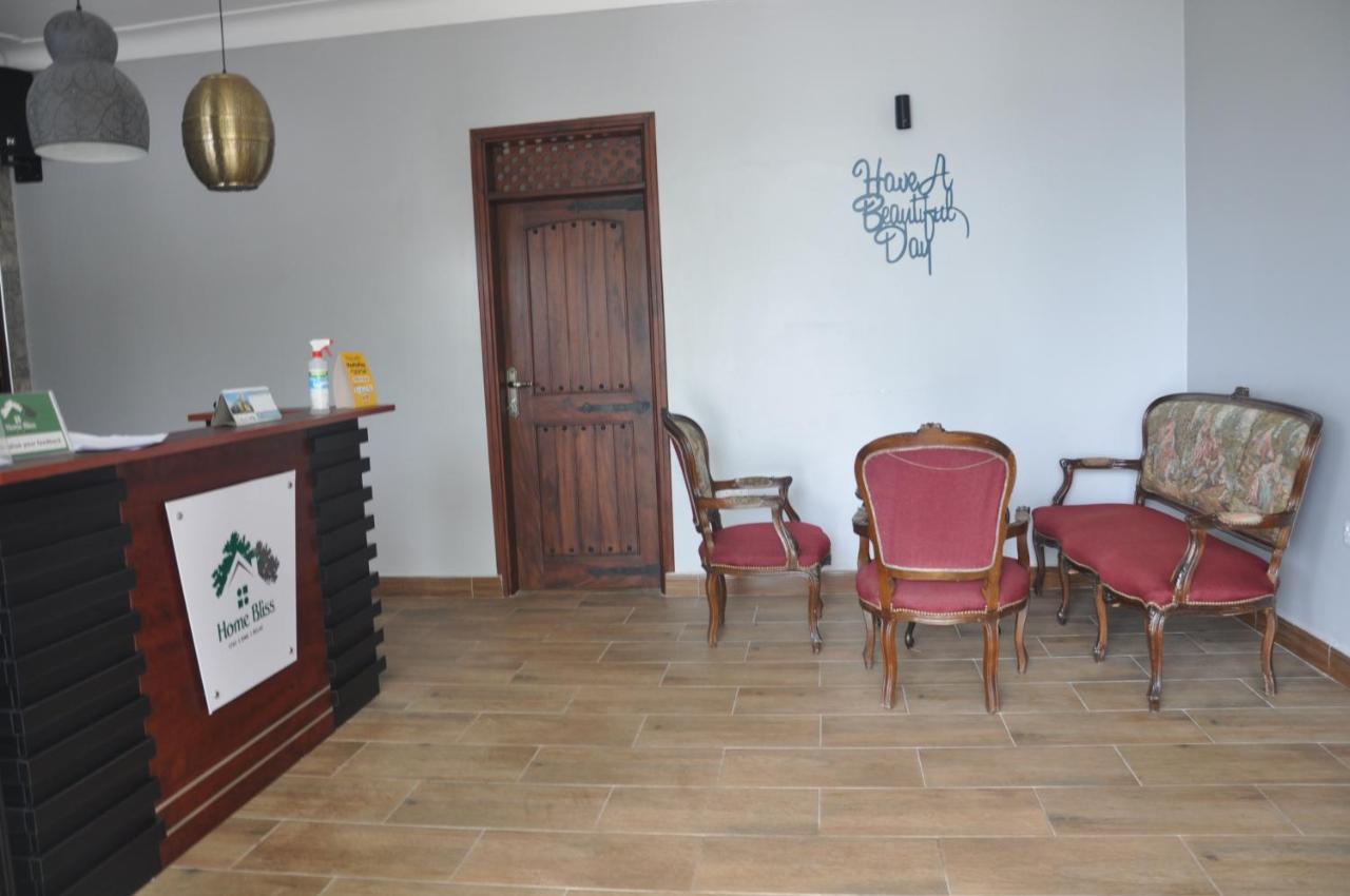Home Bliss Hotel- Fort Portal Uganda Exteriör bild