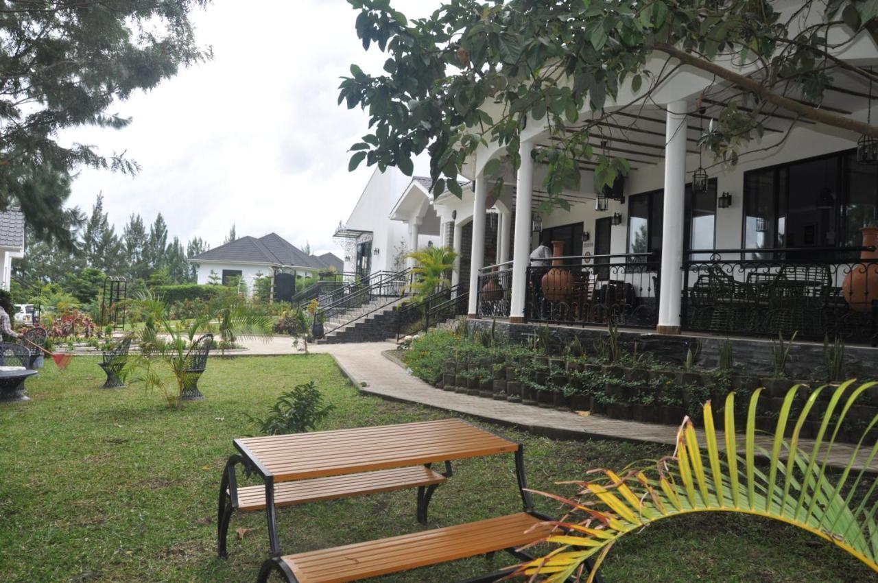 Home Bliss Hotel- Fort Portal Uganda Exteriör bild