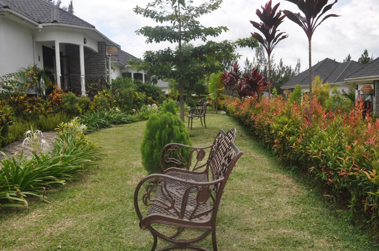 Home Bliss Hotel- Fort Portal Uganda Exteriör bild